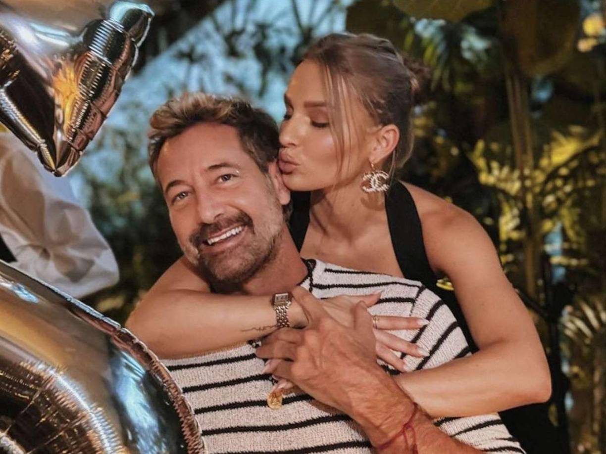 La ruptura sentimental entre la estrella de “Aventurera”, Irina Baeva y el actor de televisión, Gabriel Soto, sigue dando de qué hablar en el mundo de la farándula. Ahora un famoso programa de espectáculos compartió unas imágenes que demostrarían que Gabriel Soto estaría nuevamente junto a su expareja, Geraldine Bazán.