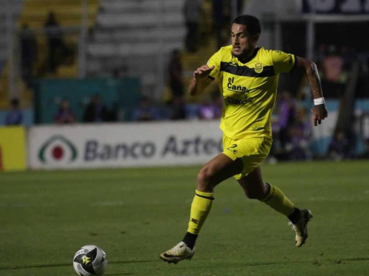 Jim Morrison Varela: El volante de contención no seguirá en el Real España luego de haber finalizado su contrato con la máquina. 