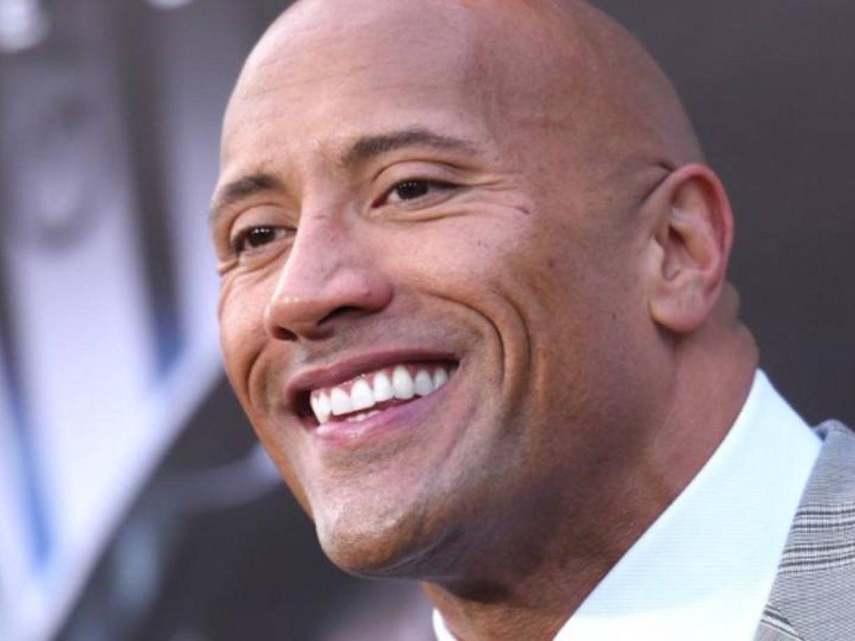 También señaló que alrededor de 2017 volvió a pasarla mal, pero afortunadamente ya tenía un mayor conocimiento sobre la salud mental y pudo acercarse a sus amigos.