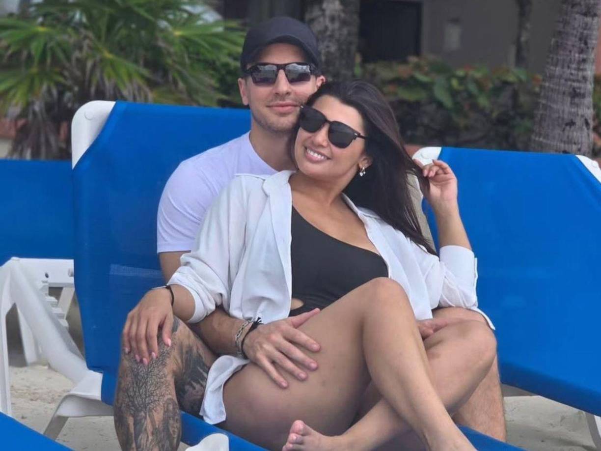 Actualmente, Milagro Flores ha dado mucho de que hablar con su nueva relación, de la que se ha mostrado muy enamorada. 