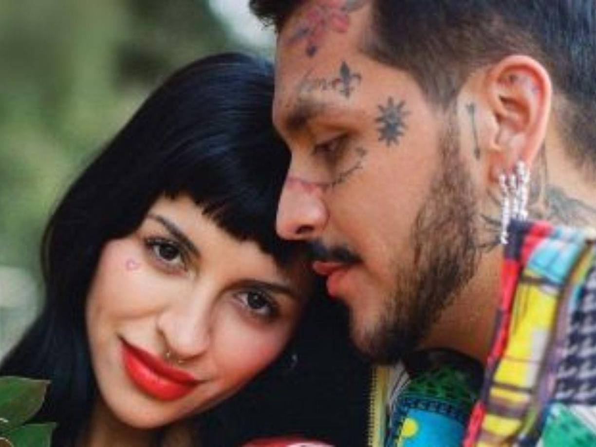 Como te comentamos anteriormente todo se trata de información compartida por la usuaria “Reina Venenosa”, una de las primeras internautas que confirmó que la relación ente Nodal y Cazzu había llegado a su fin, por lo que algunos internautas aseguran que el reporte es cierto y otros aseguran que es un simple rumor.