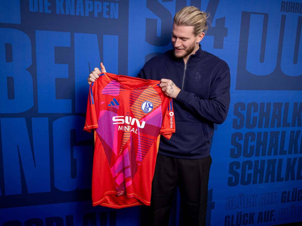 El “portero maldito” tiene equipo: El alemán Loris Karius fue anunciado como nuevo jugador del Shalke04 de Alemania. Firma hasta final de temporada.