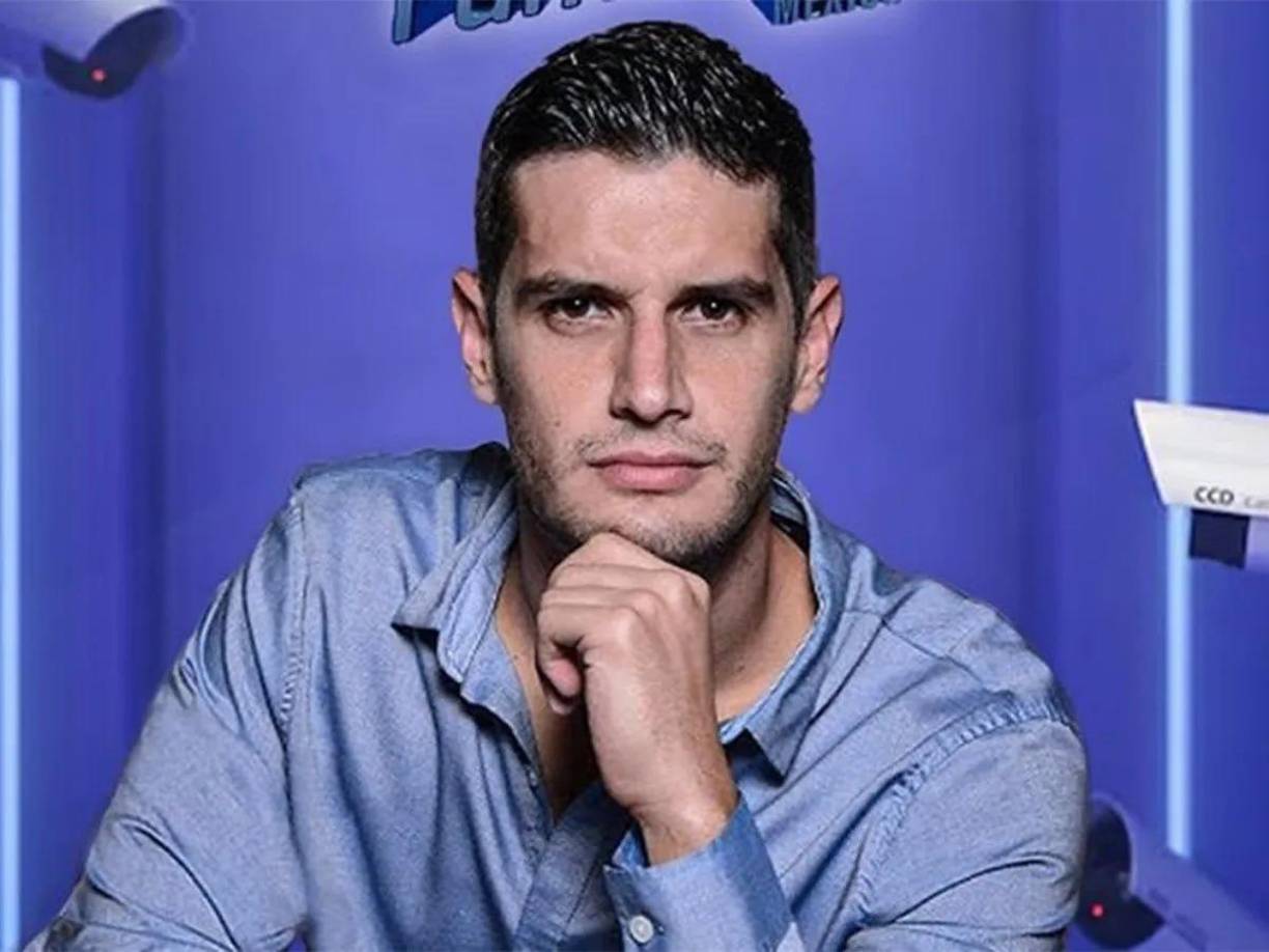 Otra posible participante, o al menos una que ha levantado la mano, es <b>Niurka Marcos</b>. Recientemente fue entrevistada en el programa <i>Pica y se extiende </i>(Telemundo) donde aseguró que le gustaría formar parte. “Si me llegan al precio, claro. Para mí cualquier cosa en esta vida es un reto, porque además ya entro con más colmillos. Ahora no entro haciéndome amiguita de nadie, ahora todo el mundo a ch–r su m–e, comodebe de ser”, respondió la también actriz de 56 años.Fuentes: El Heralo de México y US Magazine