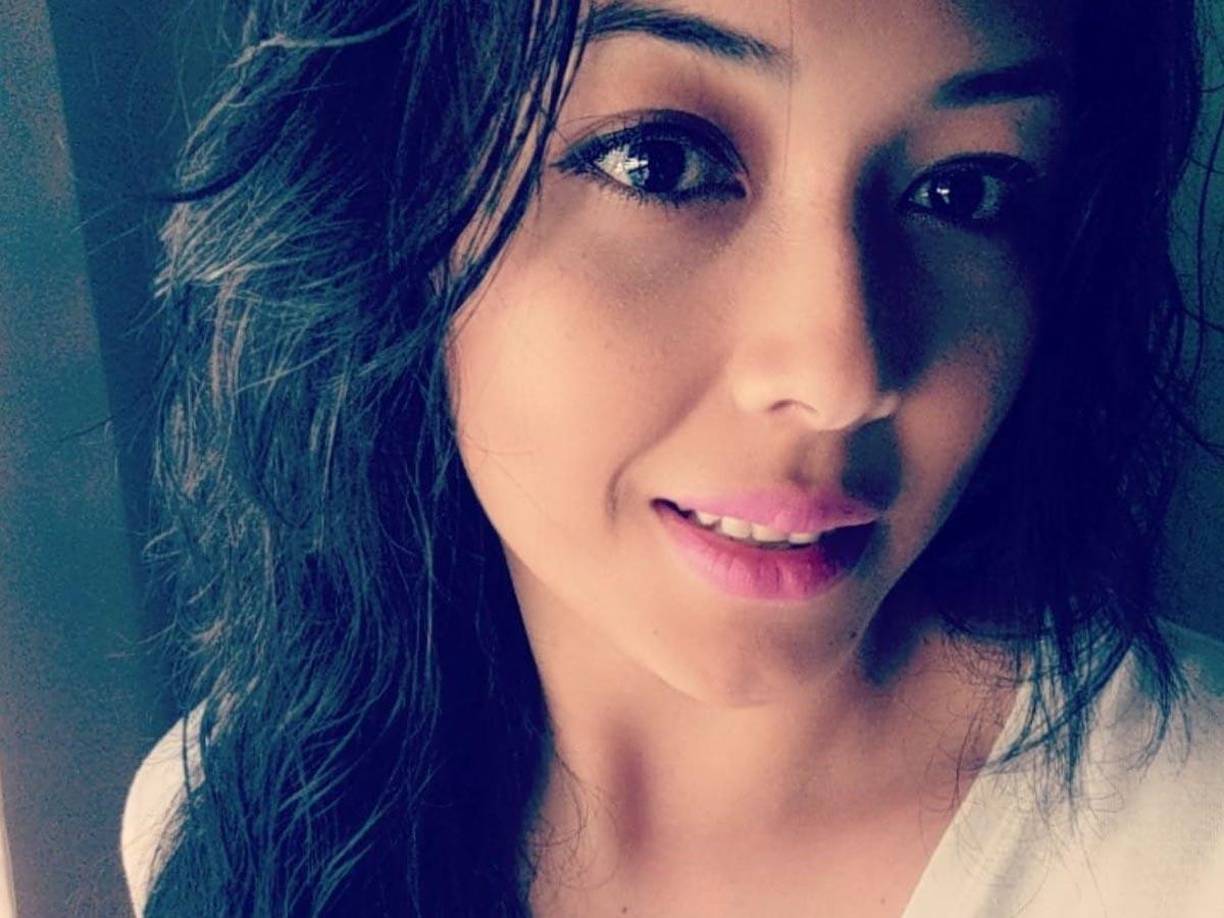 “Todo parece indicar que al llegar el hombre le disparó a la mujer que fue pronunciada muerta, al mismo tiempo el hombre se disparó a sí mismo.<b> </b>Quiero aclarar que la niña no resultó herida”, dijo Tien.