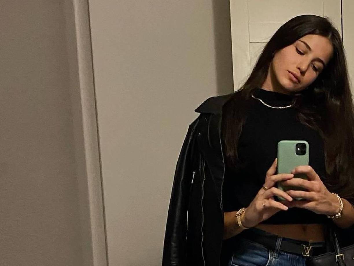 Lorenzi formaba parte del equipo deportivo del Ejército italiano, especializado en pruebas de velocidad, y la pasada temporada había destacado ganando el campeonato italiano de esquí absoluto y en la modalidad supergigante en la alpina Sarentino.