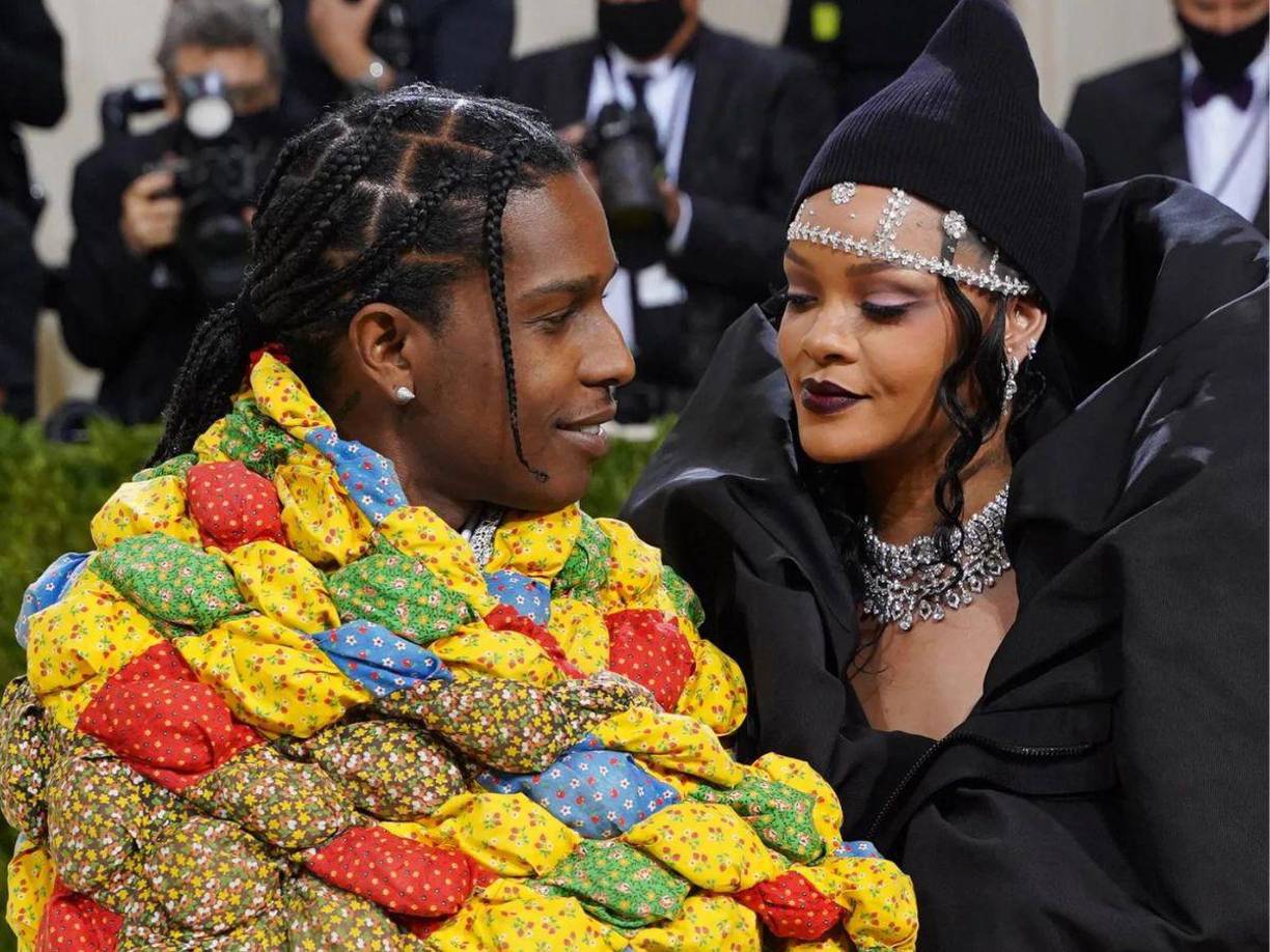 <b>En mayo del año pasado, Rihanna y A$AP Rocky se convirtieron oficialmente en padres,</b> dando la bienvenida a su primer bebé juntos.