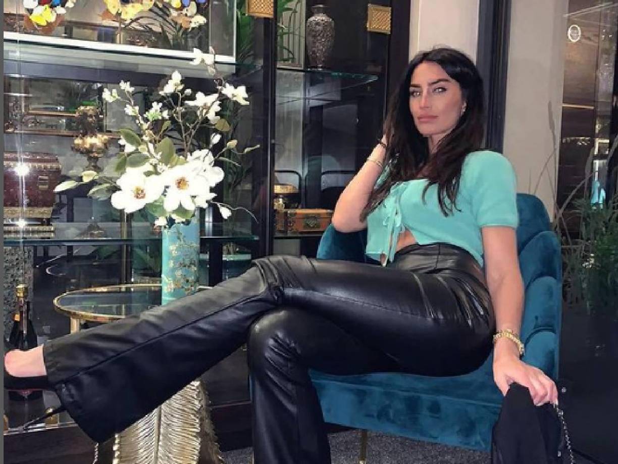 “El odio de Annie hacia Lauryn en realidad ha empeorado”, pero “ella no le habría hecho daño y no quería que nadie más le hiciera daño. Es una de esas cosas que dices cuando estás enojado”, contó.