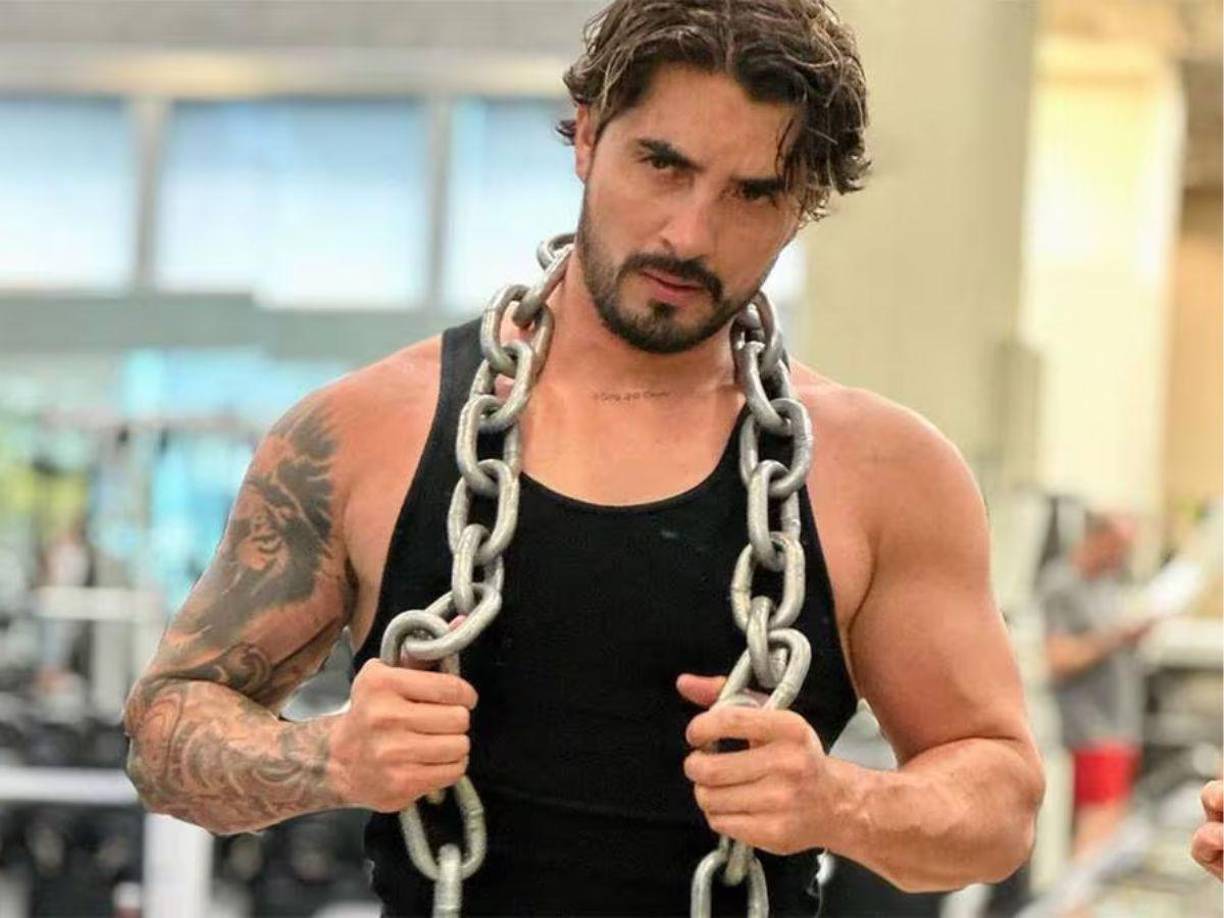 Luego de que se conociera que no contó con el apoyo del público para mantenerse dentro del programa de telerrealidad, el creador de contenido comentó en el estudio: “Gracias a todos, yo soy muy creyente en Dios”.