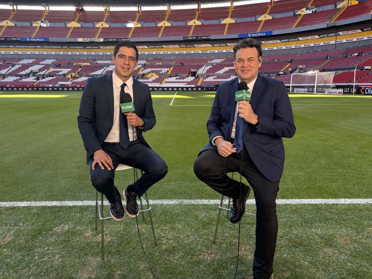 “El estadio Morazán y la Federación hondureña merecen un duro castigo. Javier Aguirre, también. No puede provocar a nadie. Su labor es dirigir un equipo de fútbol”, afirmó Faitelson, abriendo la discusión sobre si la actitud del estratega exacerbó los ánimos de los aficionados locales.