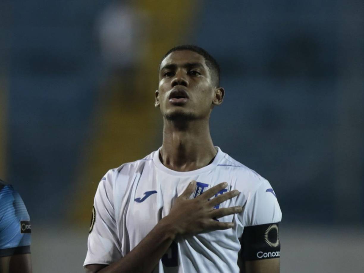 Aarón Zúniga - Luego del descenso del Vida, el jugado entró en rebeldía y no quiso regresar al Real España, por lo que se quedó seis meses sin jugar. Ahora quiere coger equipo para inicios del 2025.