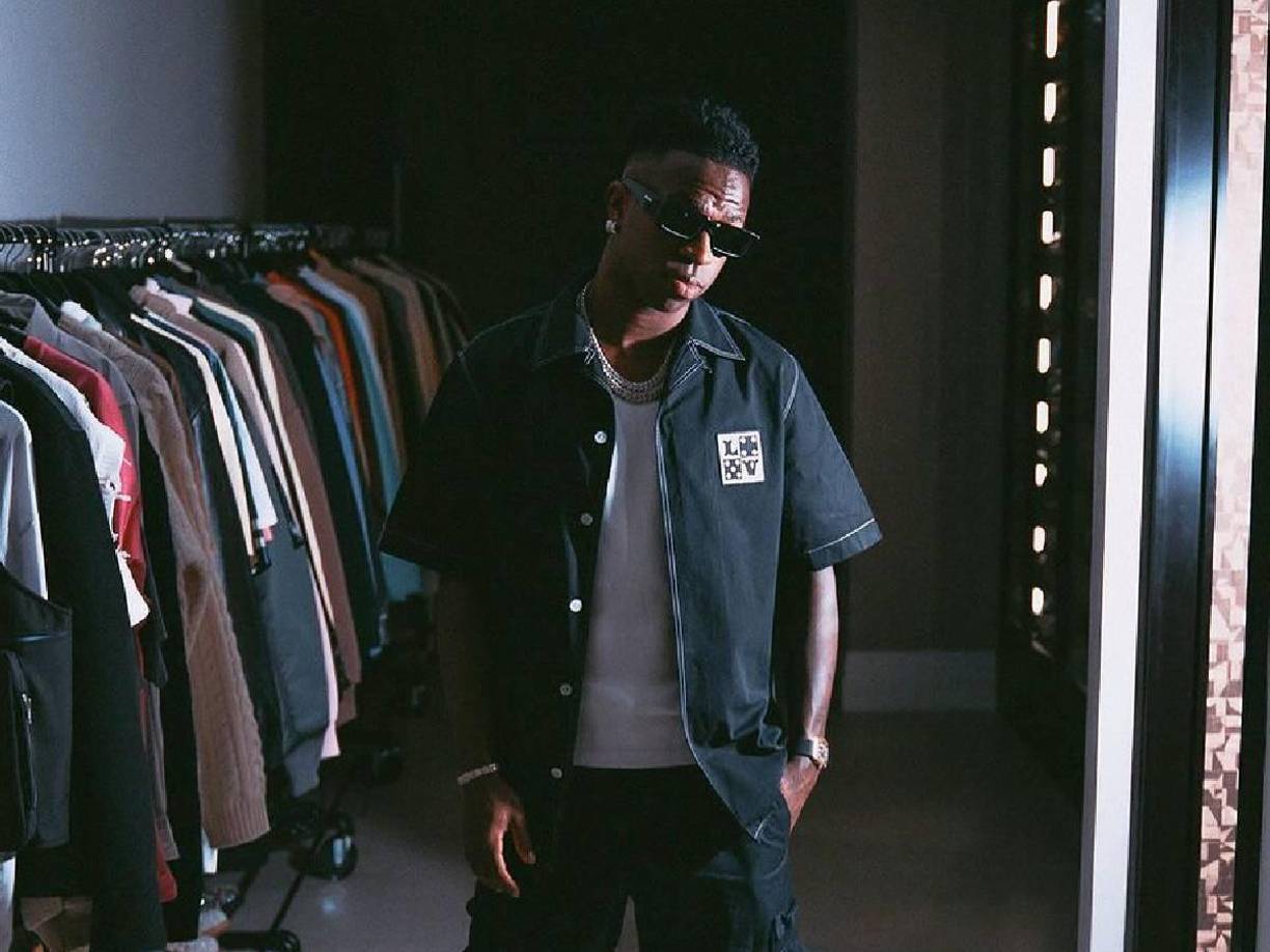 El futbolista brasileño ha estado relacionado con hermosas influencers e incluso hasta cantantes.