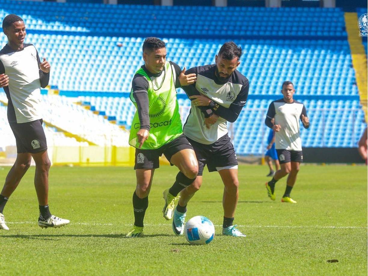 Volante: Carlos Pineda sería uno de los elegidos en el mediocampo de Olimpia ante Antigua en la Copa Centroamericana.