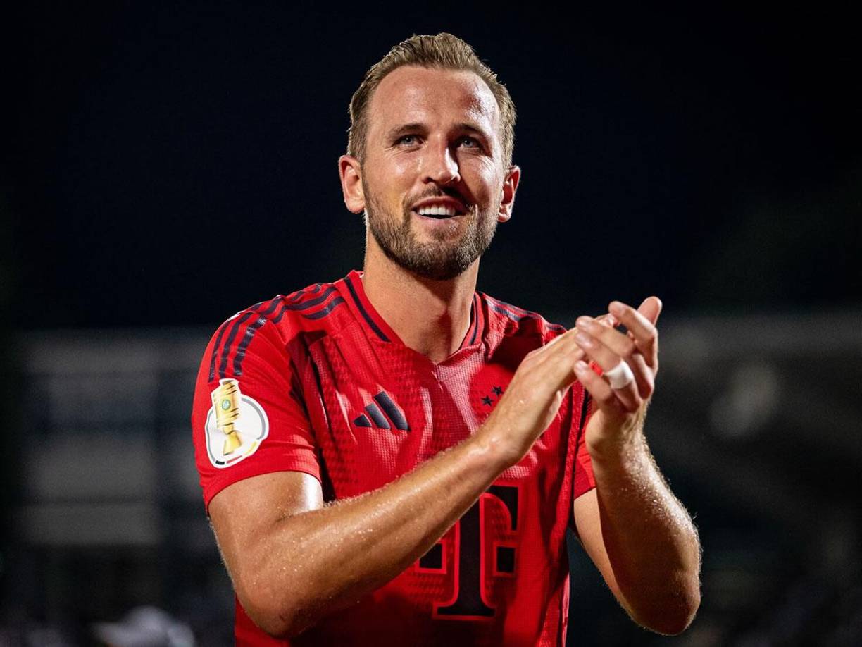 Harry Kane la rompió la campaña pasada en la Bundesliga marcando 36 goles con Bayern Múnich y obtuvo el premio individual por primera vez en su carrera. La Bota de Oro de la temporada 2023/24 se la quedó el inglés.