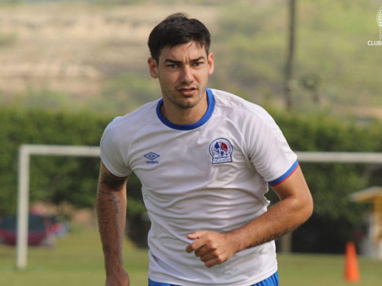 Las lesiones complicaron el panorama del sudamericano que terminó saliendo del cuadro blanco. José Cañete hizo un gol (al Honduras Progreso).