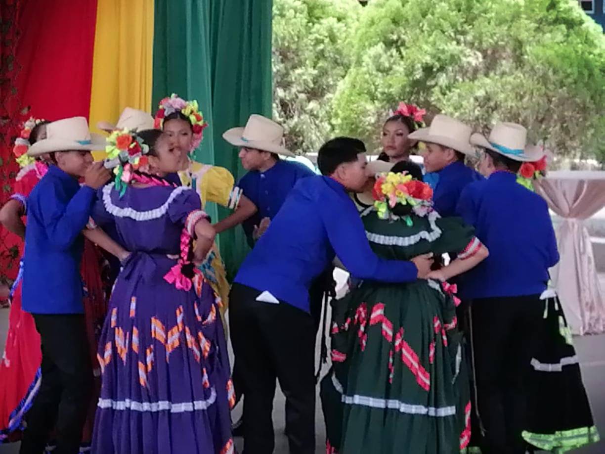 El festival se realizó en el centro básico Minerva de Morazán, Yoro.