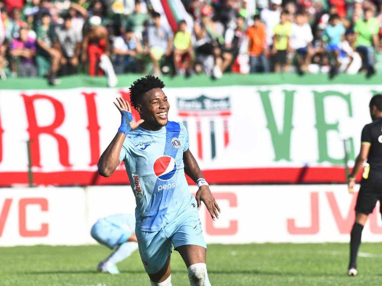 Yeison Mejía silenció el estadio Yankel Rosenthal al marcar a los 34 minutos del primer tiempo. 