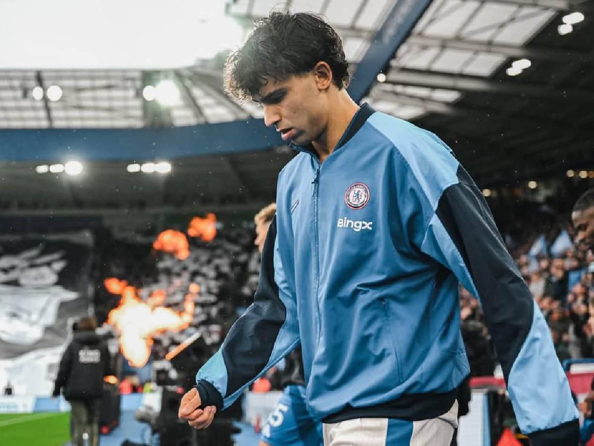 Fabrizio Romano informa que las conversaciones entre el Chelsea y el Aston Villa por Joao Félix se han enfriado. Los ‘blues’ están pidiendo una cantidad de dinero que los ‘villanos’ no están dispuestos a aceptar.