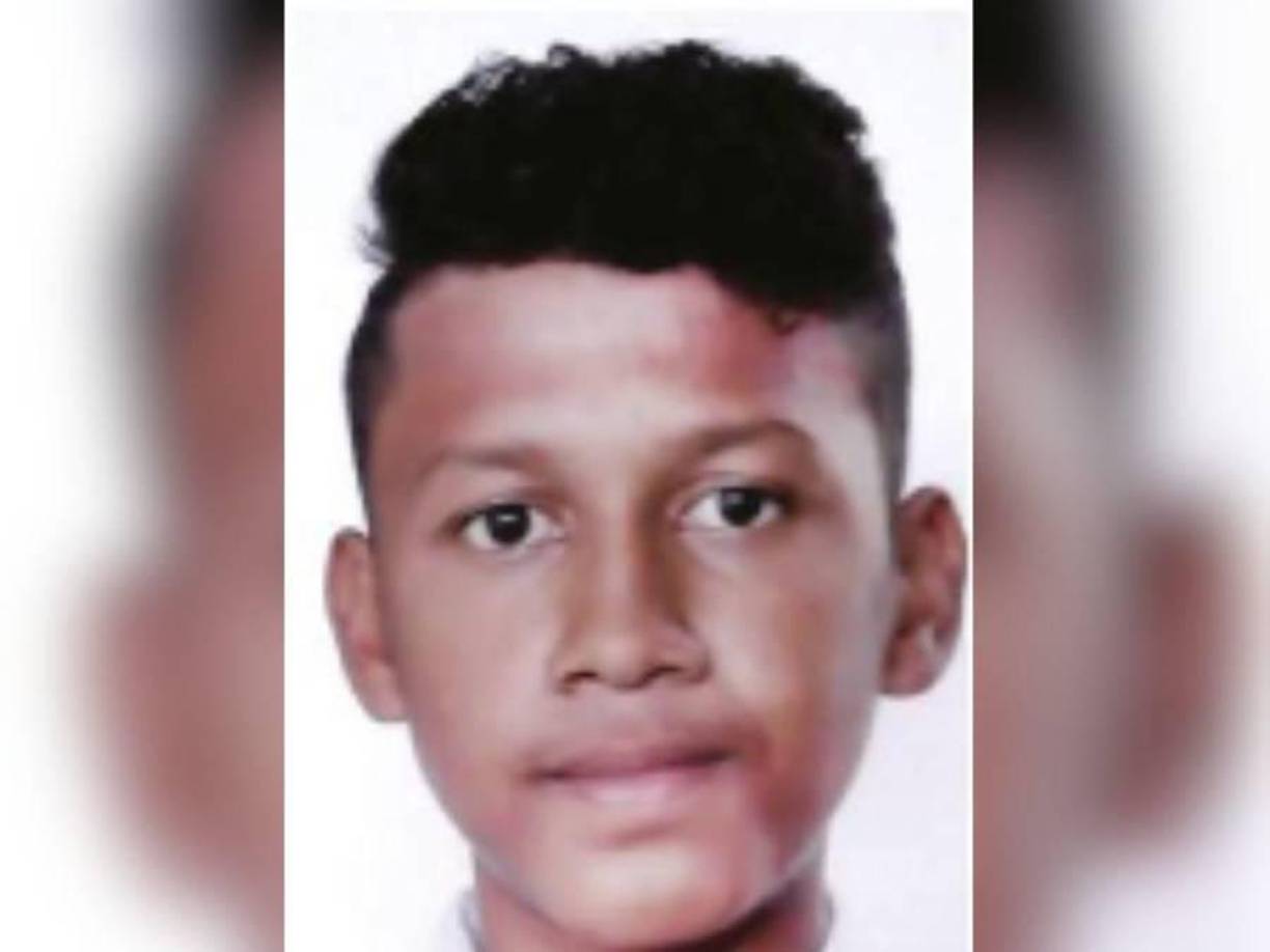 Y el tercero respondía al nombre de Yeison Gabriel Grande (22).