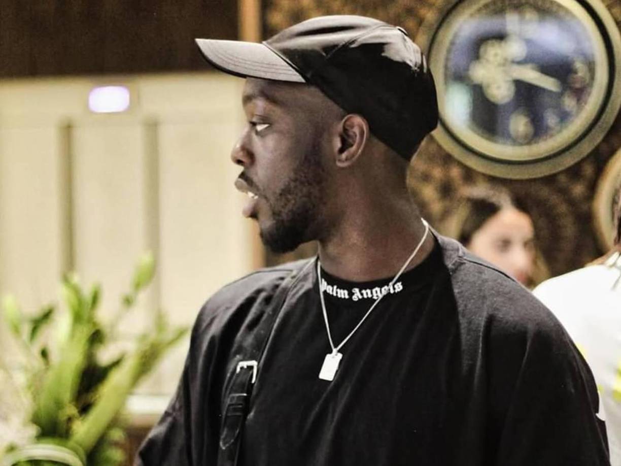 La mujer, identificada sólo como Laetitia P, se enfrenta cargos de intento de asesinato, secuestro de menores e intento de secuestro, y si es encontrada culpable podría ser sentenciada a 30 años de prisión.