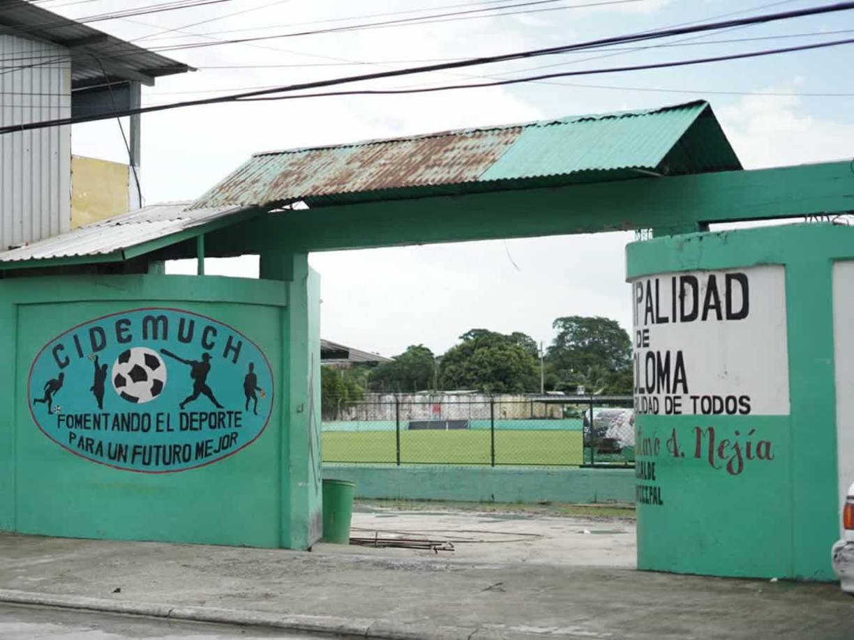 Así luce la entrada principal del estadio Rubén Deras de la ciudad de Choloma, que será la sede de la gran final del Torneo Apertura 2024 de la Liga de Ascenso de Honduras.