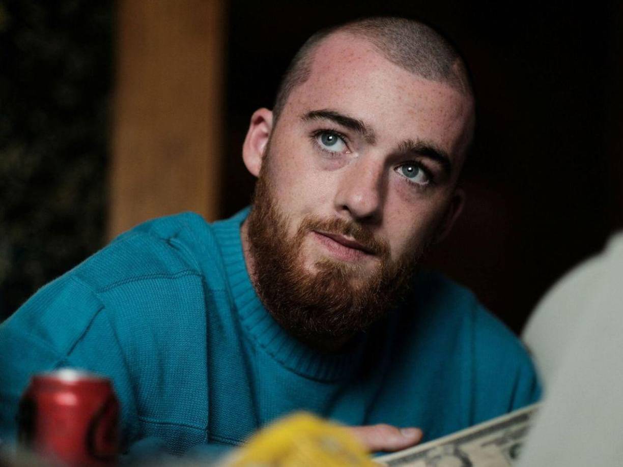 El peor detonante y que lo habría sumido en un punto de no retorno fue la muerte de su padre la semana pasada, a quien describían como “su mejor amigo”.