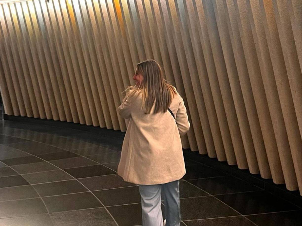 Annie cuenta con 26 años de edad.