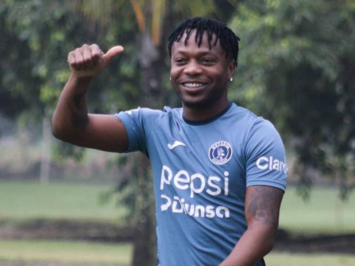 El lateral derecho Kevin Álvarez fue dado de baja en Motagua ya que no entra en los planes de Diego Vázquez.