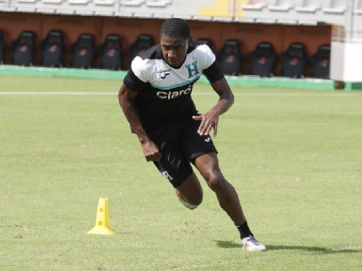 Volantes: Jesús Batiz del Toronto FC, Canadá