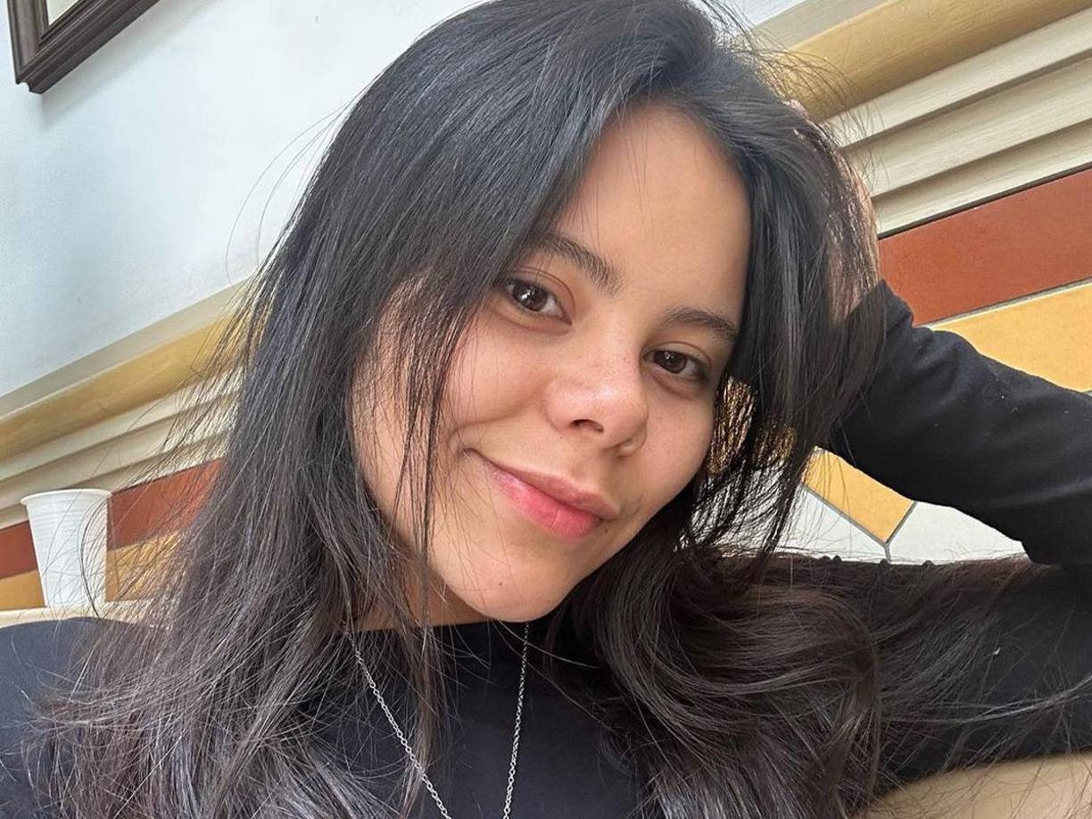 “Muchas personas sí sabían de la relación que tenemos con Juan Fran, nuestras cuentas se volvieron muy laborales, por eso que a muchos les tomó por sorpresa”, explicó.