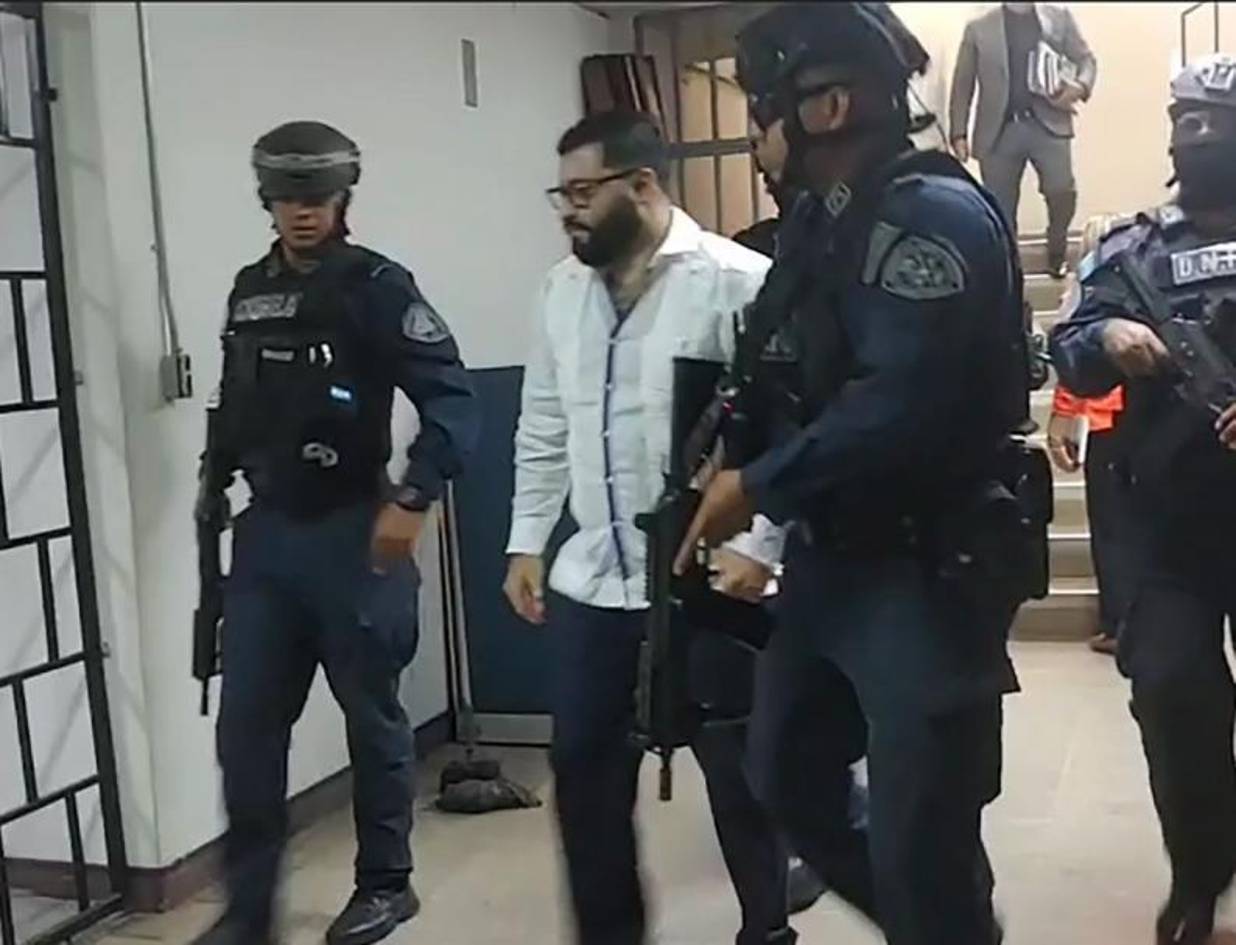 Juicio contra exjuez Marco Vallecillo entra en etapa conclusiva