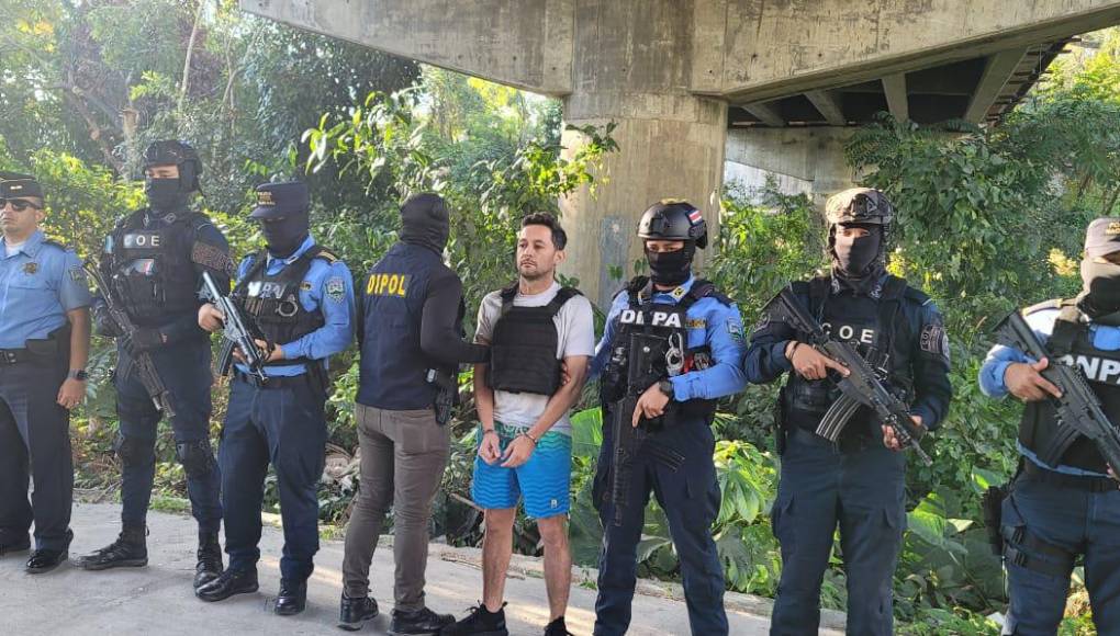 Tras permanecer prófugo de la justicia hondureña, que lo buscaba desde febrero de 2016, Campbell fue capturado el 19 de junio de 2022, en un operativo policial que se ejecutó de manera simultánea en las ciudades de Managua y Nindirí, ambas en el Pacífico nicaragüense.