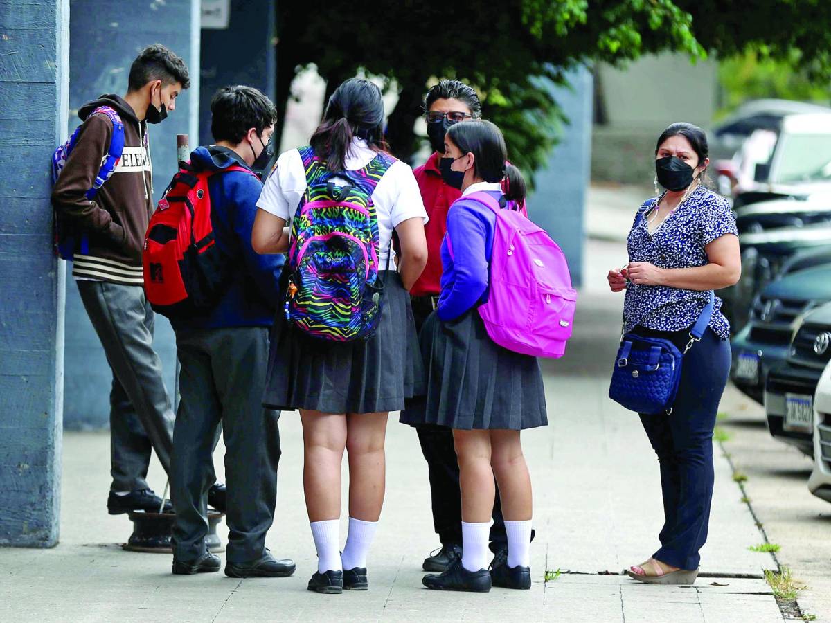 Año escolar 2023 será complicado en Honduras