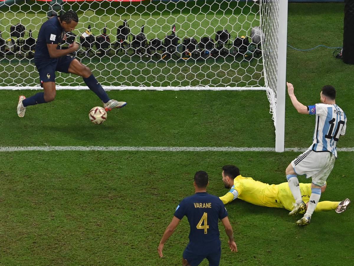 Medio francés se queja por tercer gol de Argentina en la Final