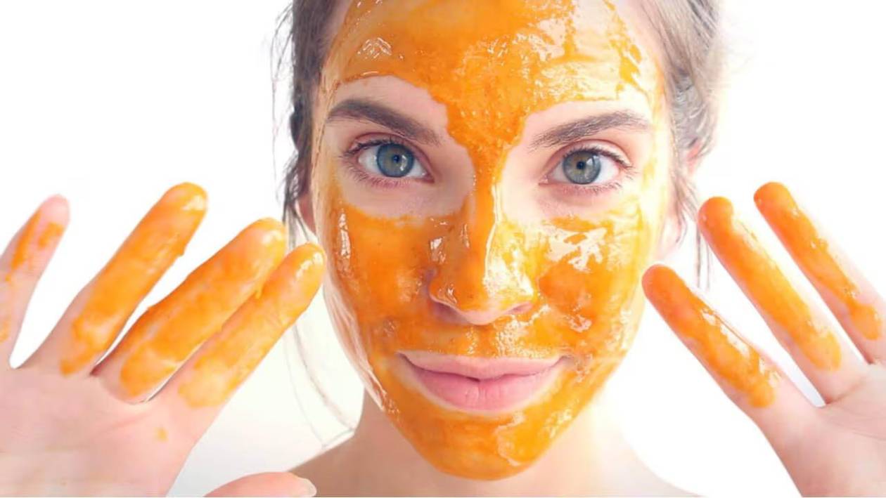 Beneficios de la miel en su rutina de belleza