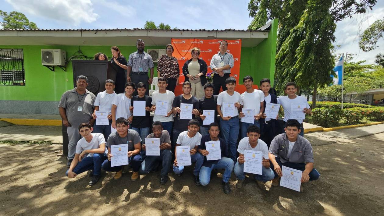 Incrementar la autonomía: objetivo del proyecto Súper Pilas Honduras de World Vision