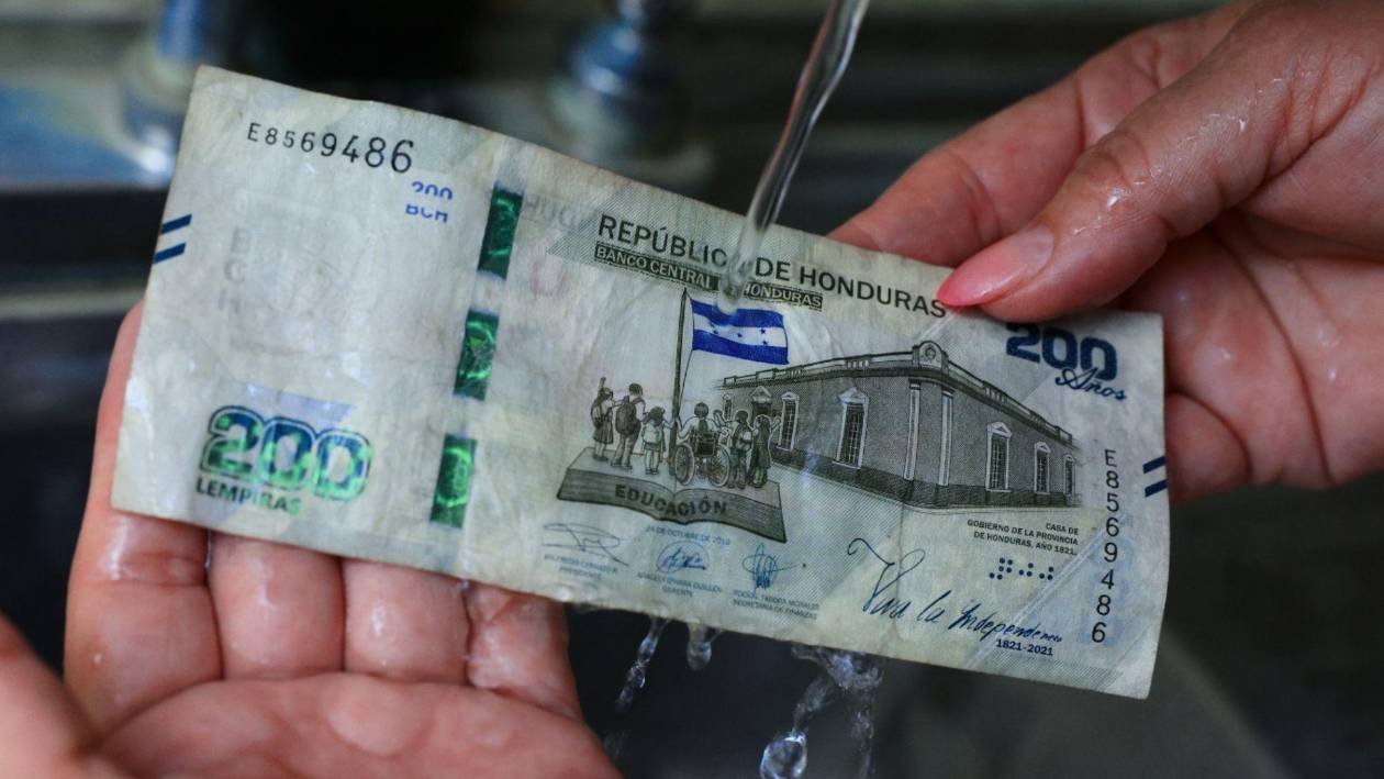 Así pusimos a prueba los falsos  billetes G5