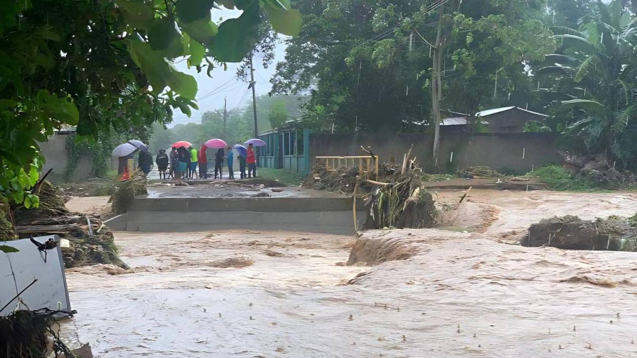 Honduras bajo los riesgos de crisis energética e inundaciones en 2025