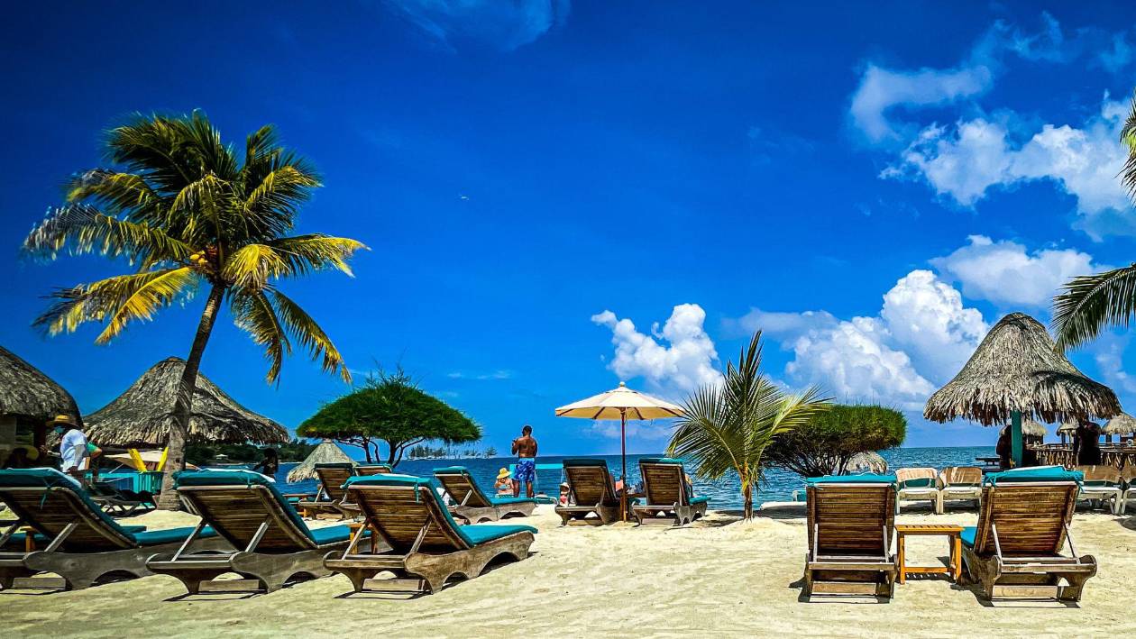 Honduras y sus más de 800 kilómetros de playa garantizan las mejores vacaciones