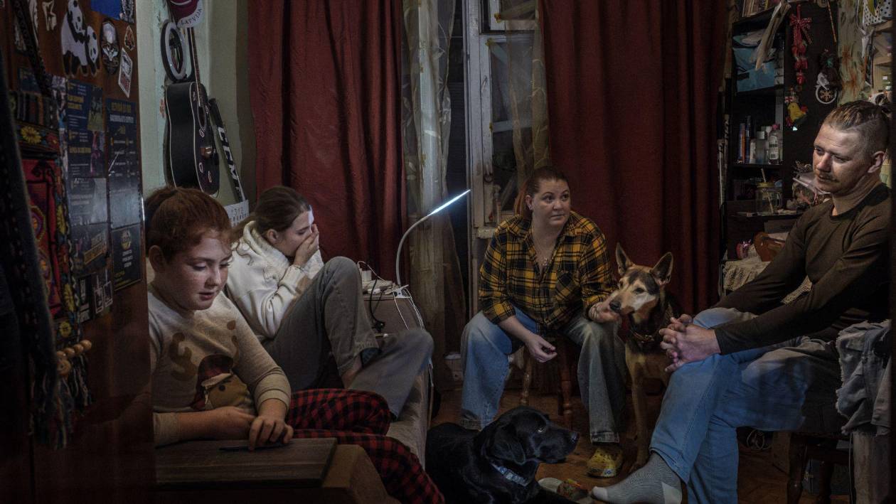 Ucrania se enfrenta a un invierno sin luz ni gas tras ataques rusos