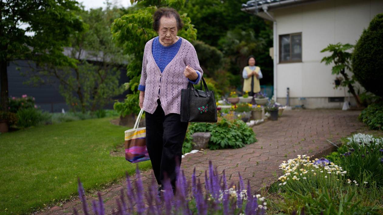 En Japón a los 100 años, el retiro no es opción