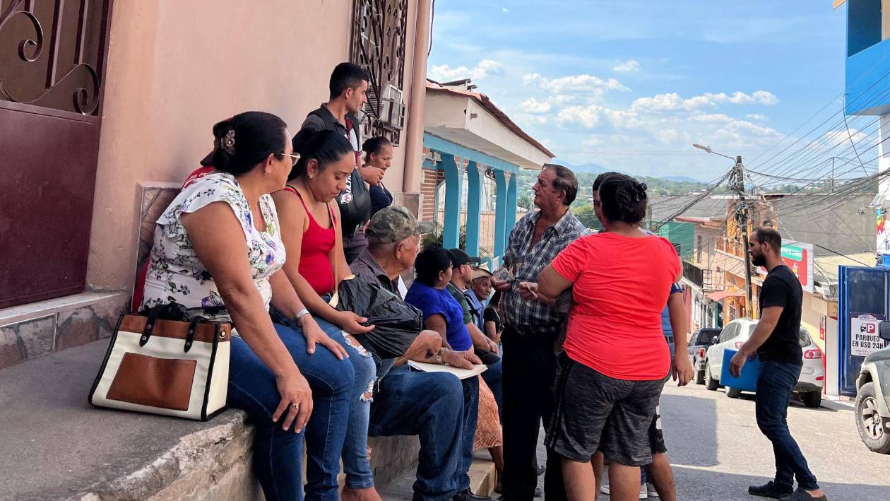 Vendieron casas, terrenos y metieron remesas a Koriun en Copán y Santa Bárbara