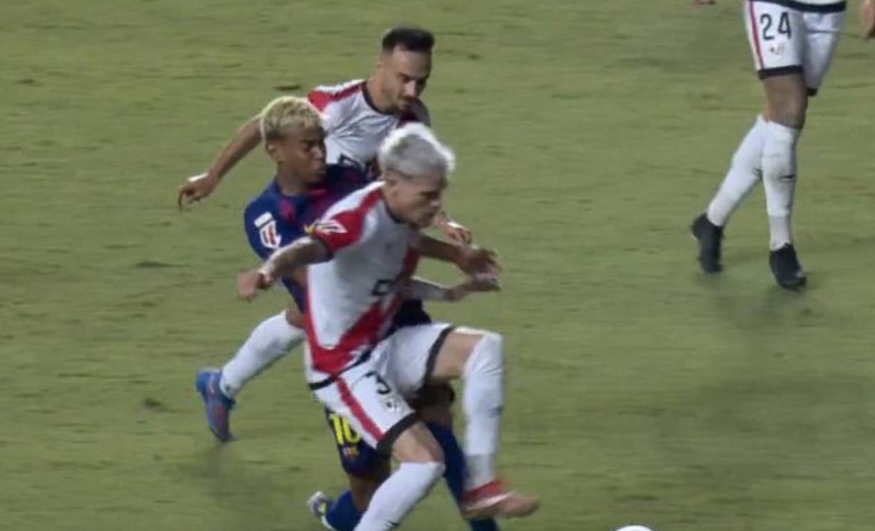Indignación tras polémico penal a favor del Barcelona ante Rayo Vallecano