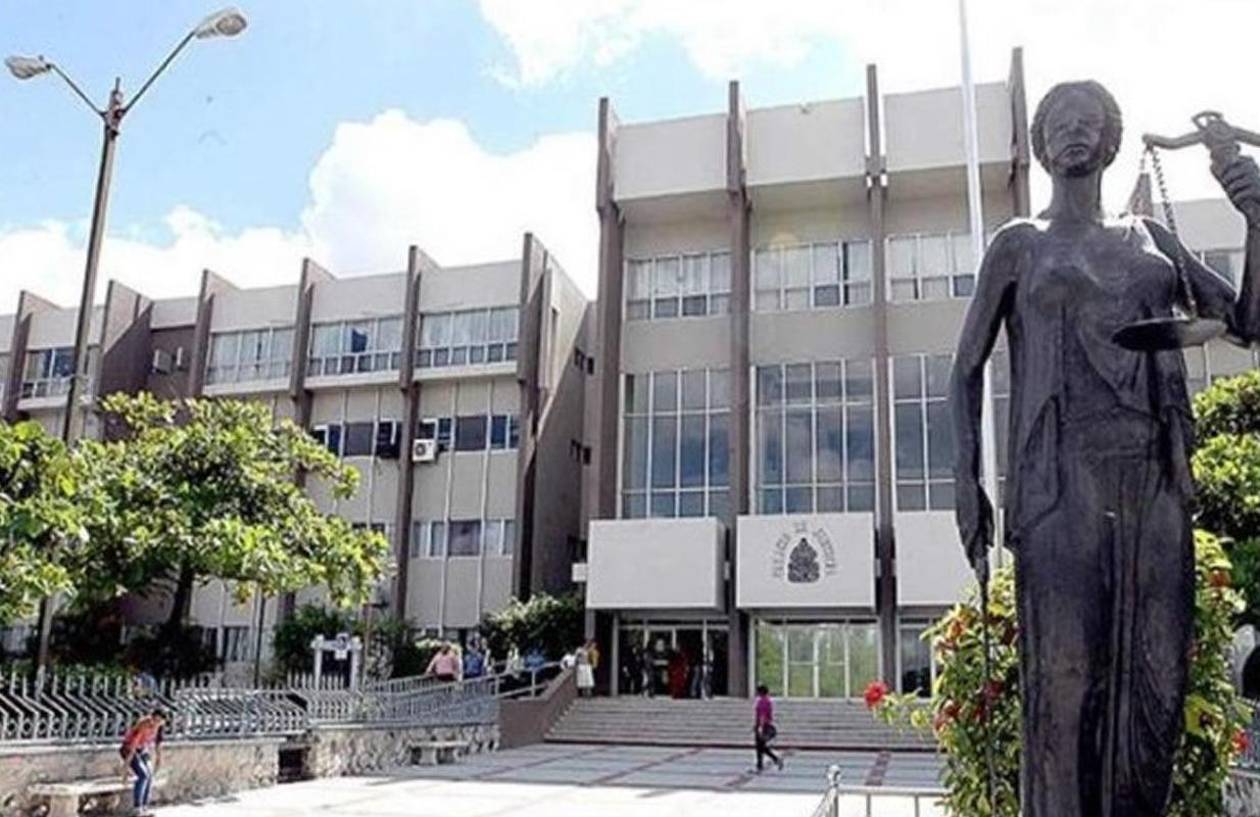 Dictan medidas sustitutivas contra tres acusados de corrupción en la OABI