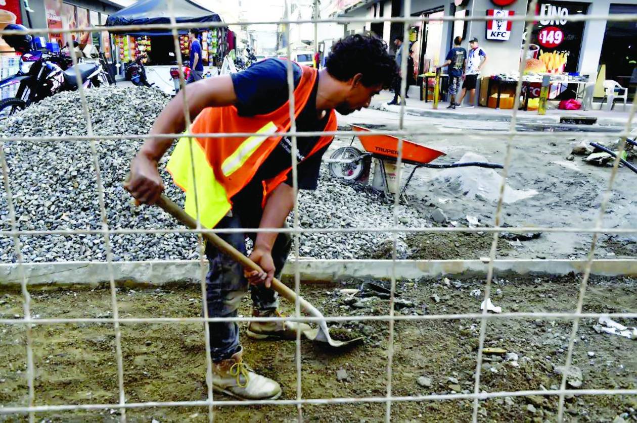 Proyectos se encarecen por la migración de mano de obra