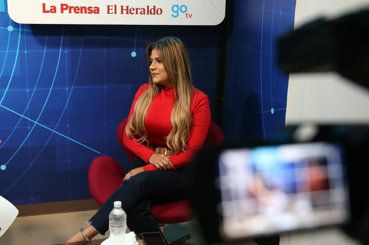 Saraí Espinal: La gente verá que los periodistas sí podemos aportar desde el Congreso