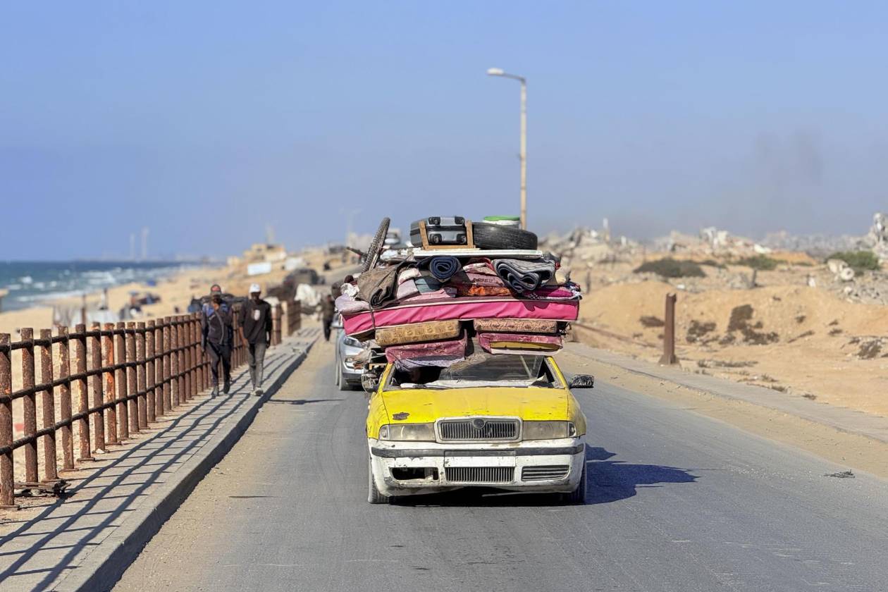 Israel derriba, 30 minutos después de ordenar evacuarla, otra torre de la ciudad de Gaza
