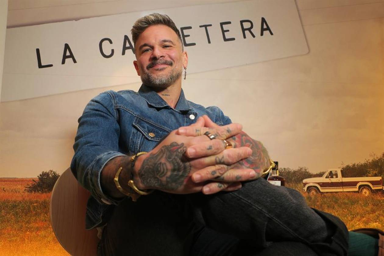 Pedro Capó presenta en su nuevo álbum “un retrato legítimo” de su vida