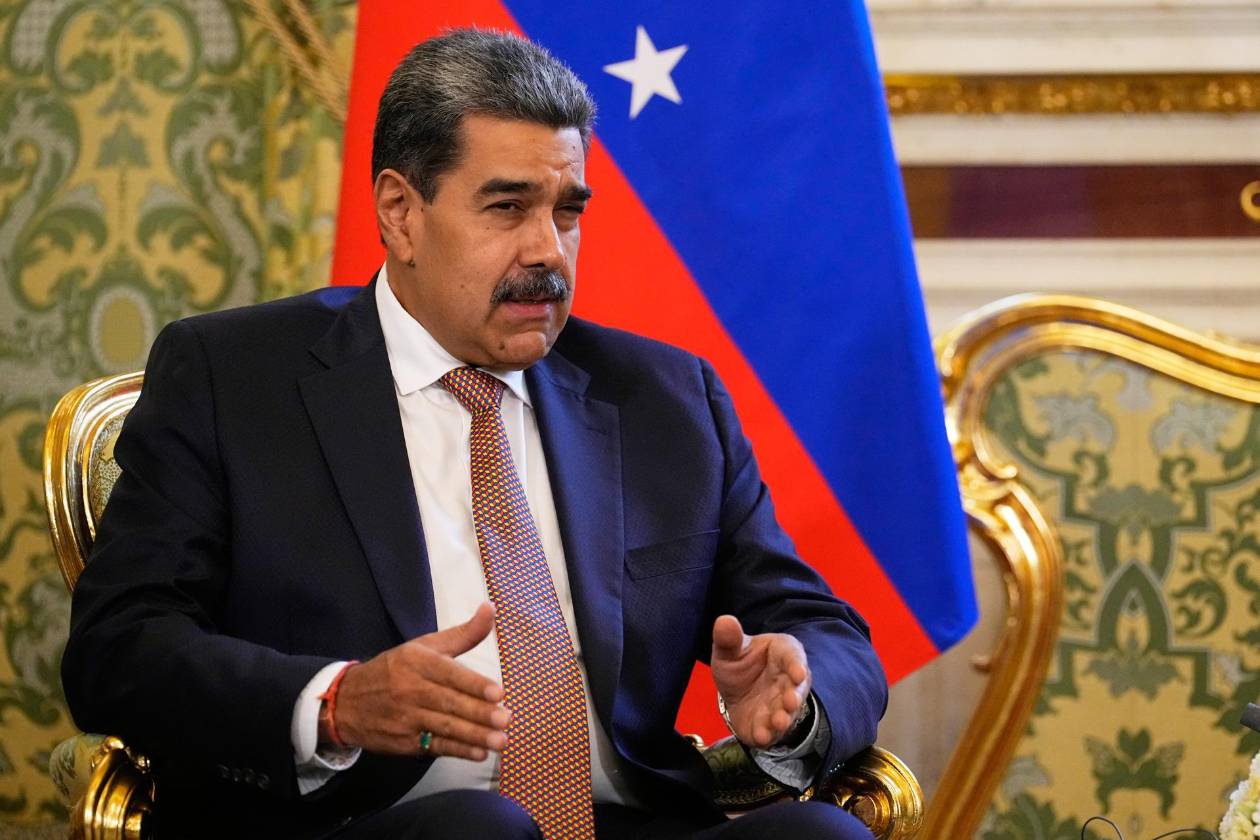 Maduro dice que en Estados Unidos golpean y torturan a los migrantes latinoamericanos