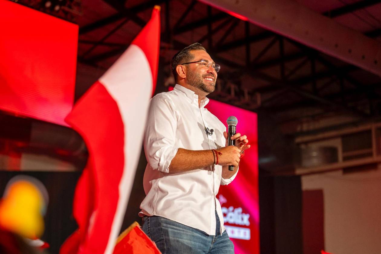 Jorge Cálix cierra su campaña en San Pedro Sula: “Elijo creer”