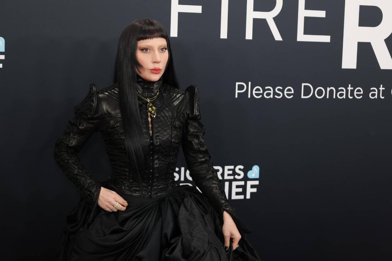 Lady Gaga regresa a su era ‘The Fame Monster’ con su nuevo sencillo ‘Abracadabra’